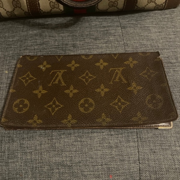 Vintage Louis Vuitton Monogram long wallet - Picture 2 of 12